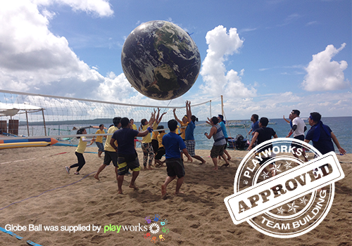 La Luz Beach Resort Team Building with Playworks